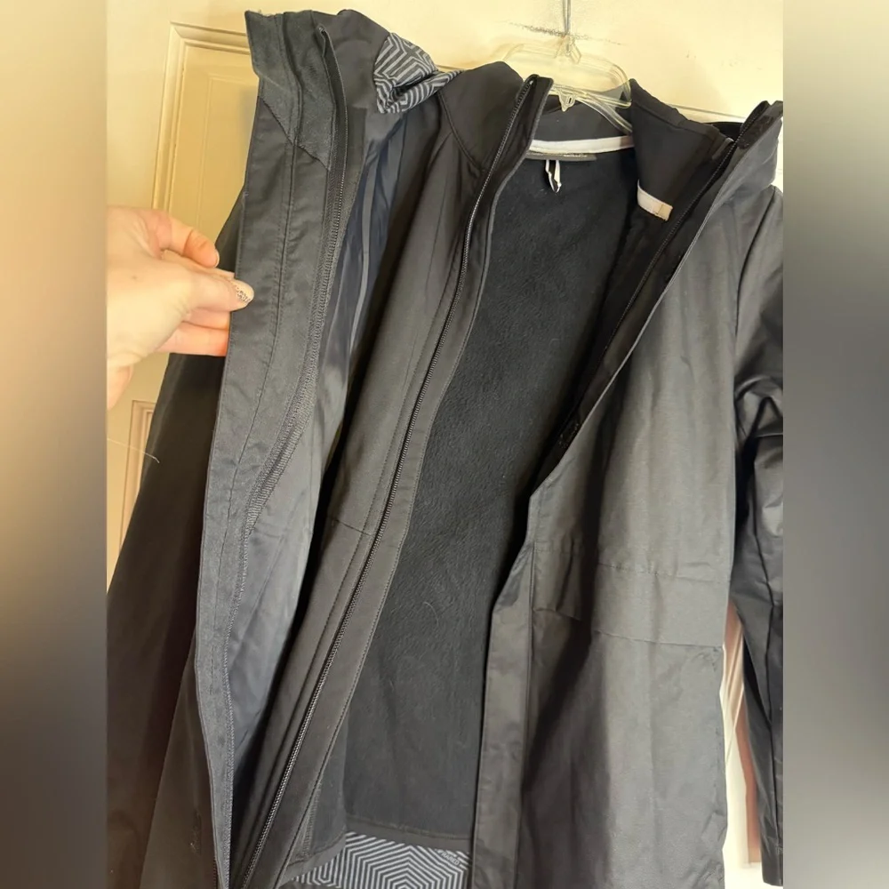 UA Women’s Storm Porter 2.0 Coldgear 3-in-One Jacket - Picture 3 of 7